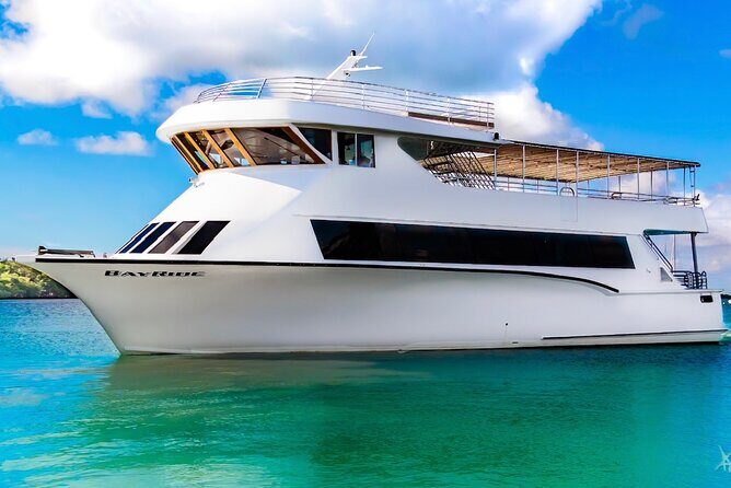 3 Story 100ft Hip Hop Yacht Party with 3 Hour Open Bar - The Itinerary: A Closer Look