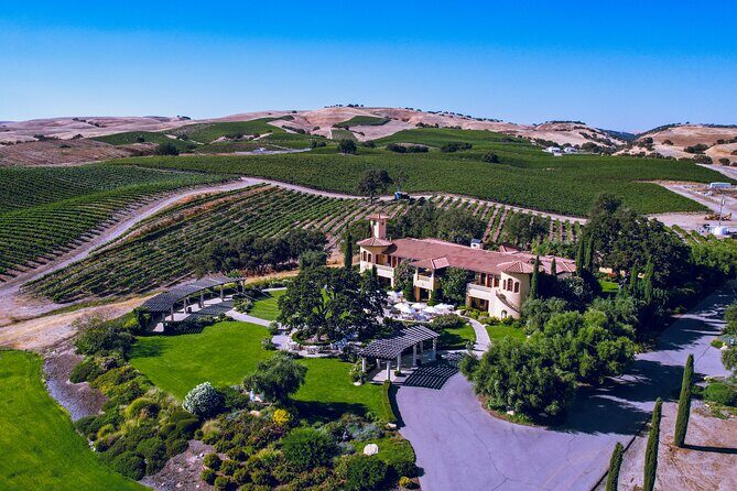 3-Winery Tour Includes Tastings & Lunch from Paso/Atascadero