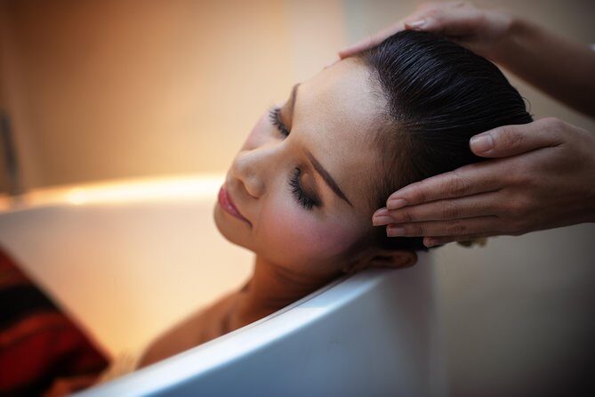 4-Hour Fah Lanna Honeymoon Spa Package for Couples