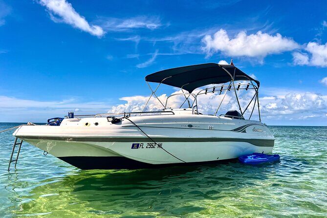 4 Hours 22' Hurricane Deck Boat Rental in Key West - An In-Depth Look at the Private Boat Experience in Key West