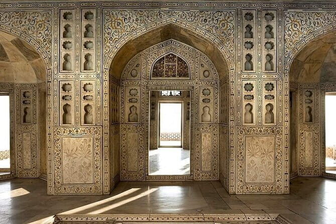 5-Day Golden Triangle Delhi Agra Jaipur Tour with Leopard Safari - An In-Depth Look at the 5-Day Golden Triangle Tour