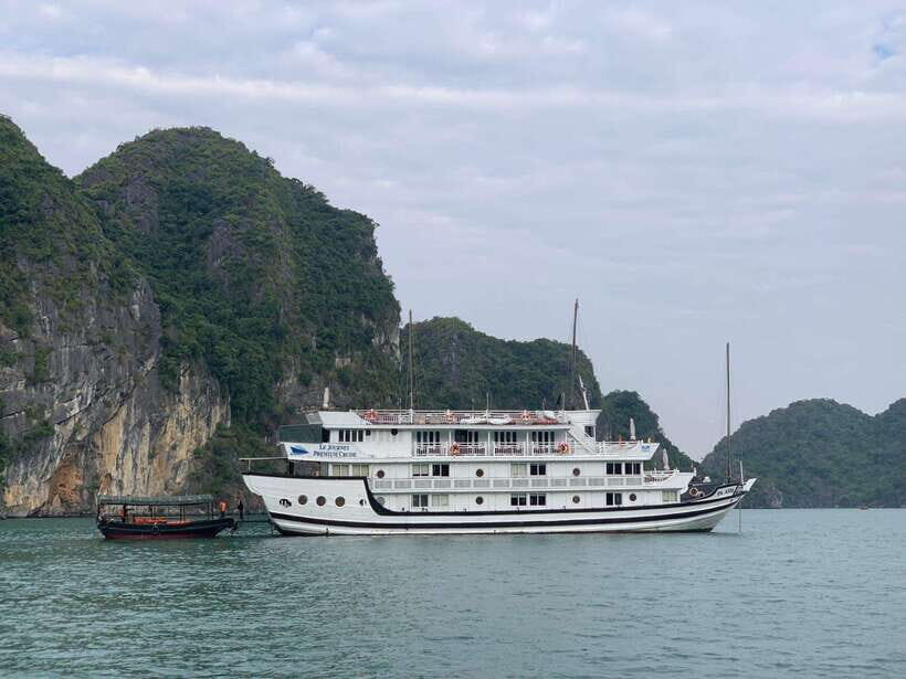 5-day Highlights North-Vietnam Hanoi-Sapa -NinhBinh-Halong - What Makes This Tour Stand Out?