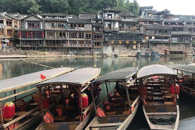 5 Days Zhangjiajie Mountains&Fenghuang Ancient Town Tour(5-star Hotel) - The Avatar Mountains and Scenic Highlights