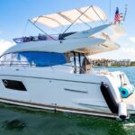 52-feet All Inclusive Flybridge Yacht Rental in Miami - FAQs