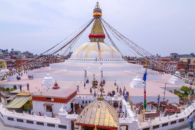 8 Days Tour in Nepal (4 Star Accommodation) - Value and Practicalities