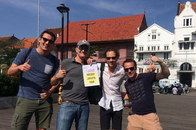 8 Hours Jakarta Private City Tour - (All Tourist Attractions) - Frequently Asked Questions