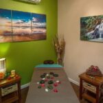 90 Minute Couples Massage - A Closer Look at Hawaii Natural Therapy’s Couples Massage