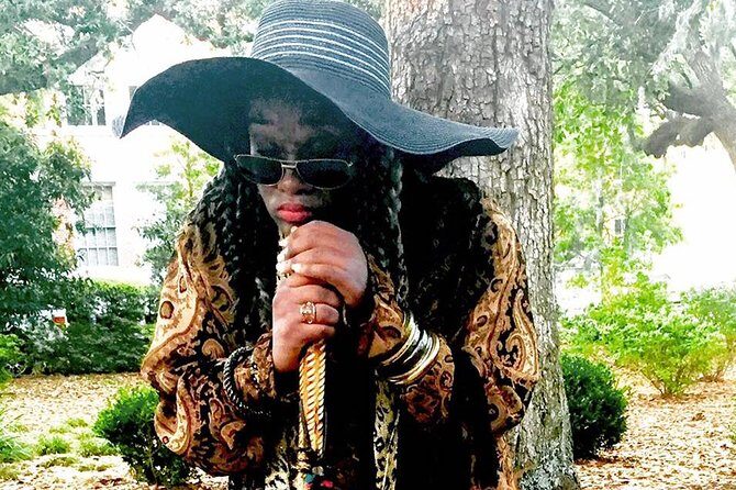 90 Minute Historic Savannah Walking Haunted Bar Pub Crawl - Who Should Consider This Tour?