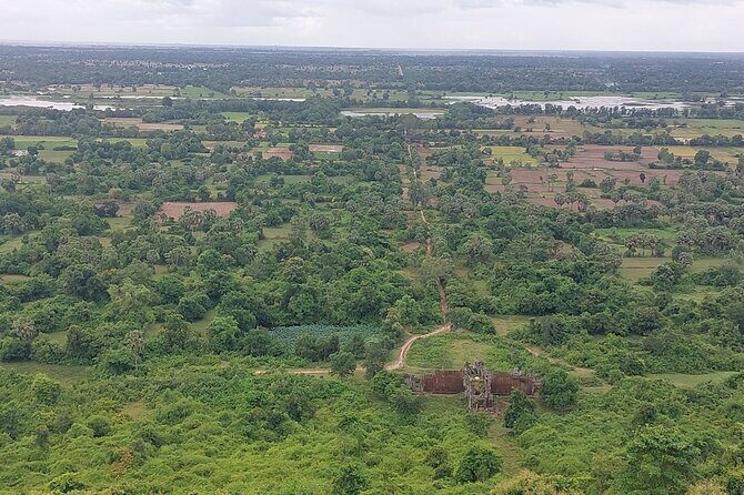 A Day Trip To Phnom Chisor - Tonle Batti From Phnom Penh - What the Tour Includes and Excludes