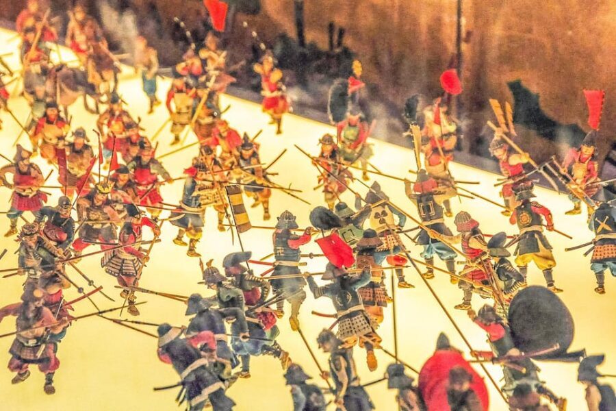 A tour to explore the symbol of Osaka: Osaka Castle - Who is this tour best suited for?