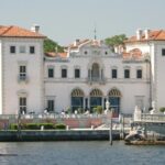 Admission to Vizcaya Museum and Gardens with Transportation - A Deep Dive into the Vizcaya Experience