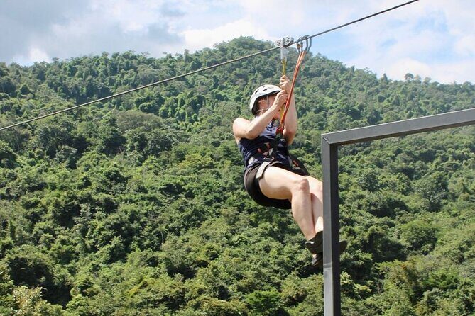 Adventure DE Ziplines and Exotic Gardens EN Huatulco - Discovering Exotic Gardens and Local Culture