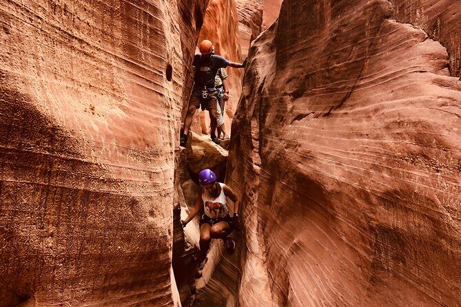 Adventurous Canyoneering Slot Canyon (Small Group) - Why This Tour Stands Out