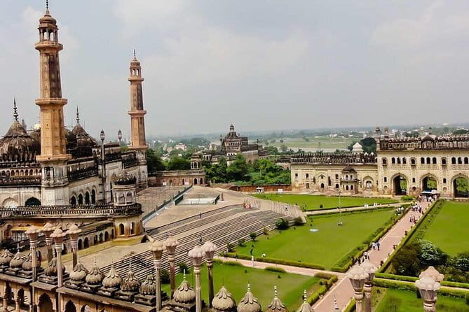 Affordable transfer from Agra to Lucknow - FAQs