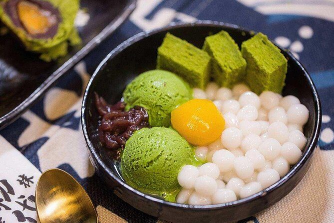 Afternoon Tea and Dessert Tour on the Huaihai Road in Shanghai - Exploring Shanghai’s Tea and Dessert Culture