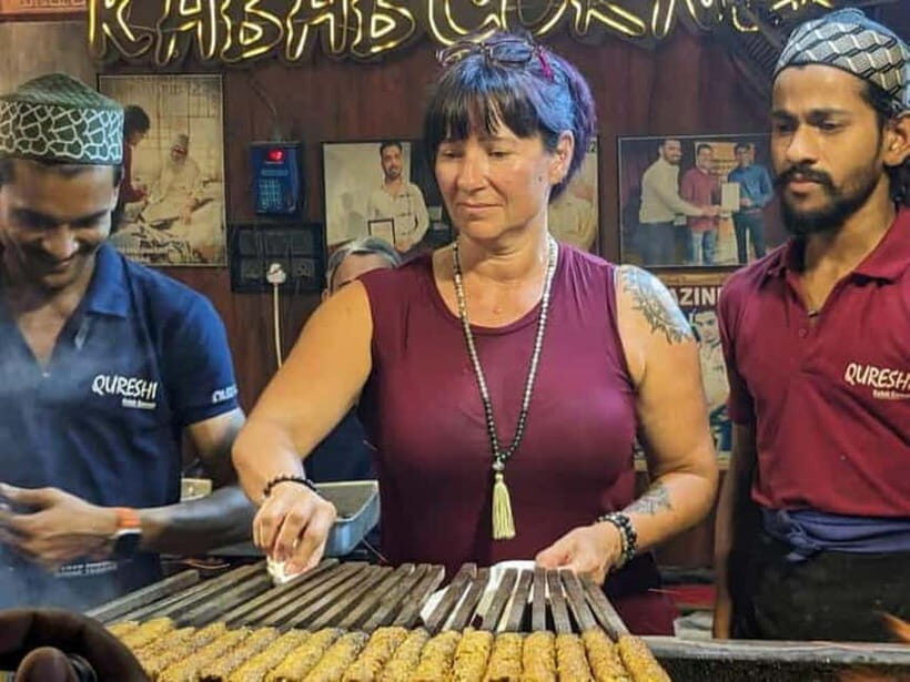 Agra: 6-Hour Tuk Tuk Food Tastings and Local Market Visit - Who Should Consider This Tour?