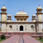 Agra: Baby Taj and Mehtab Bagh Sunset Viewpoint Tour - FAQs