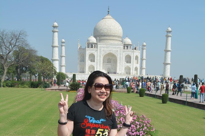 Agra Car tours - A Deep Dive into Agra Car Tours: What Makes It Stand Out?