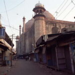 Agra: Day Tour to Tomb of Akbar, Baby Taj, Mehtab and more - Starting with Jama Masjid