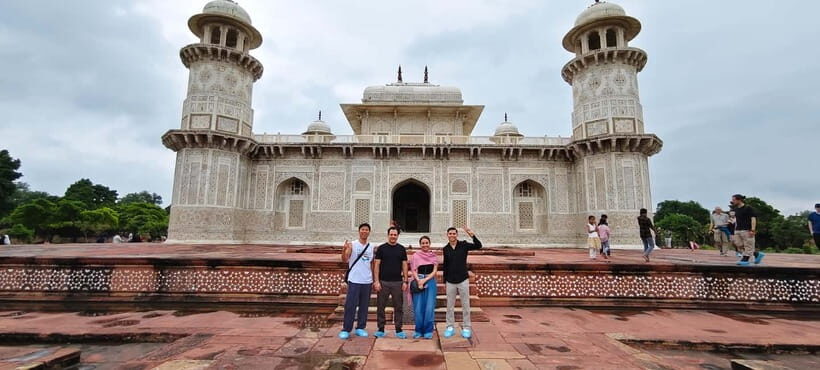 Agra: Skip-the-line Taj Mahal, Agra Fort & Baby Taj Day Tour - A Detailed Look at the Tour Experience