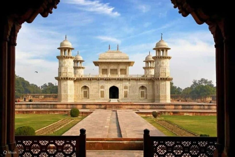 Agra: Skip-the-line Taj Mahal, Agra Fort & Baby Taj Day Tour - What Does the Price Cover and Why Is It Good Value?