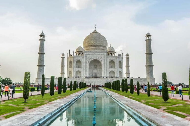 Agra: Skip-The-Line Taj Mahal & Agra Highlights Tour - The Sum Up
