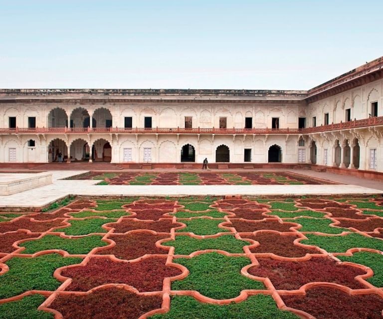 Agra: Taj Mahal Private Tour with Agra Fort & Fatehpur Sikri - Walking Through Agra Fort