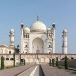 Ajanta or Ellora Caves and Bibi Ka Maqbara Day Tour. - A Detailed Look at the Tour Experience