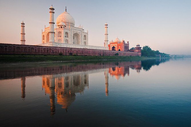 All Inclusive Taj Mahal Day Tour from Delhi by Superfast Train - Discovering the Highlights of the Tour