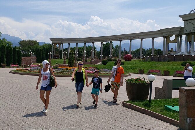 Almaty city tour. Shymbulak, Koktobe, Green market, Park 28 Panfilov's guardsmen - Who Will Love This Tour?