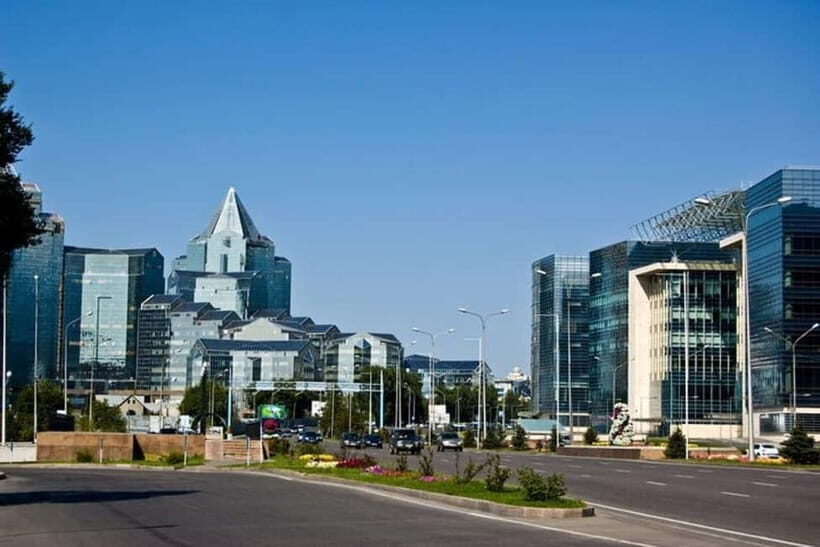 Almaty : Must-See Private Walking tour - Who Should Consider This Tour?