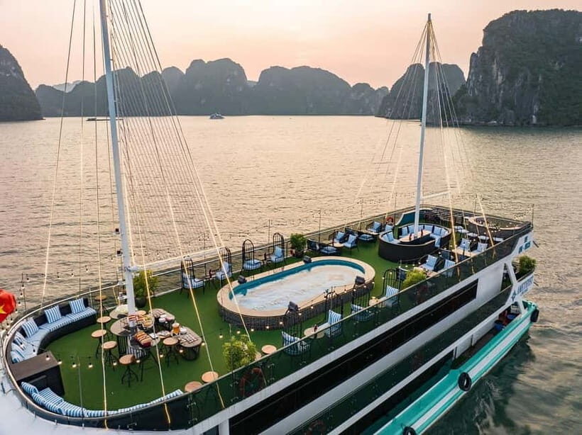 Amethyst - Halong Bay Luxury 1 Day with 5 star Cruise - Exploring the Day in Detail: What to Expect