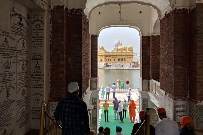 Amritsar: Golden Temple, Jallianwala Bagh & Wagah Border Tour - A Detailed Look at the Amritsar Tour Experience