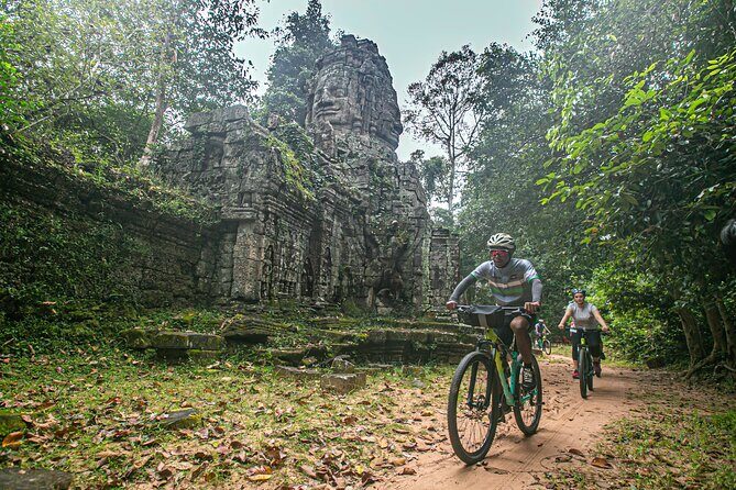 Angkor Sunrise Bike Tour with Breakfast and Lunch Included - The Experience: A Deep Dive into the Tour Itself