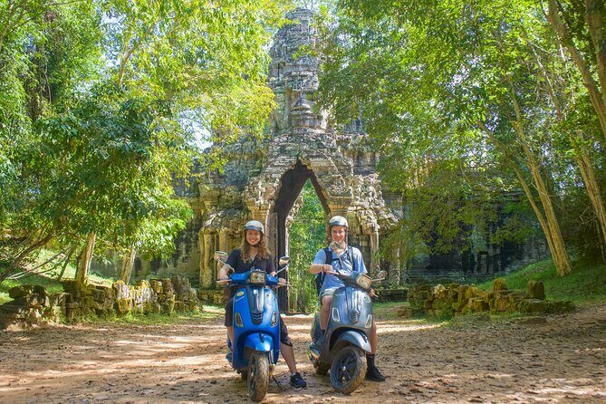 Angkor Sunrise Vespa Tour with Breakfast and Lunch - A Closer Look at the Tour Experience