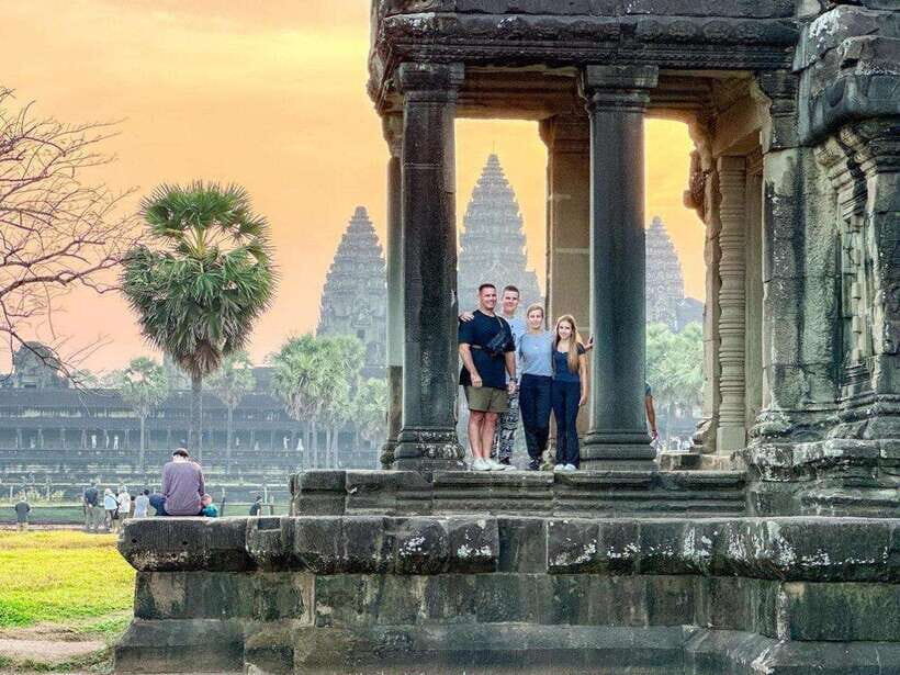 Angkor Wat 1 Day with Sunrise Combined tour with (Tuk Tuk) - Exploring Angkor Wat at Dawn