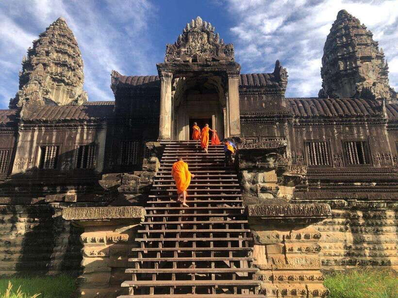 Angkor Wat Highlights Tour & Sunset View - What’s Included and What to Consider