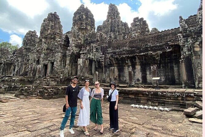 Angkor Wat Private Day Tour With Guide - FAQs