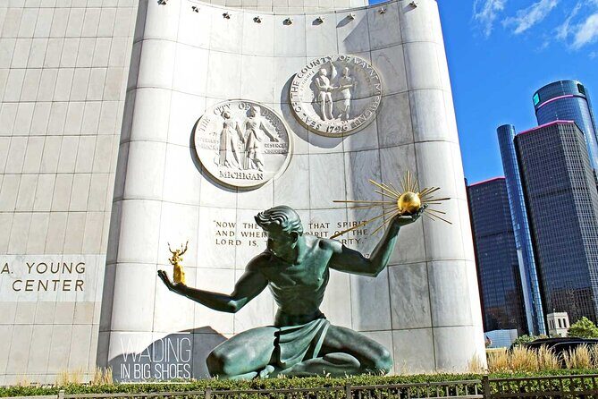 Arrival Private Transfer: Detroit Airport DTW to Detroit in Business Car - Who Should Consider This Service?