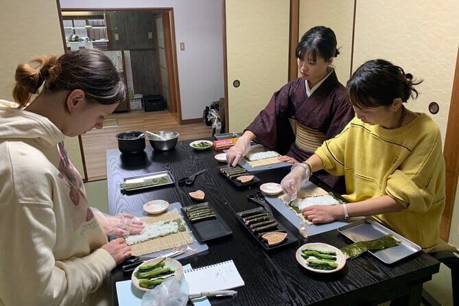 Art Sushi Rolls Experience in 150 Years Old Townhouse Kyoto - A Detailed Look at the Art Sushi Rolls Experience