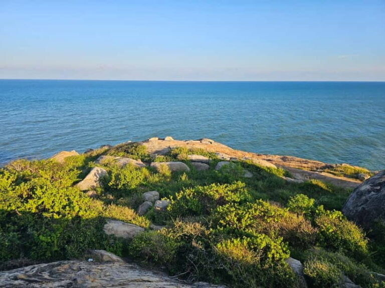 Arugam Bay: Elephant Rock Sunrise or Sunset Tour with Meals - FAQ