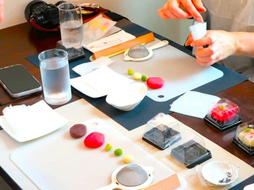 At an Antique Shop, Tea Ceremony and Japanese Sweets Forming - Exploring the Experience in Depth