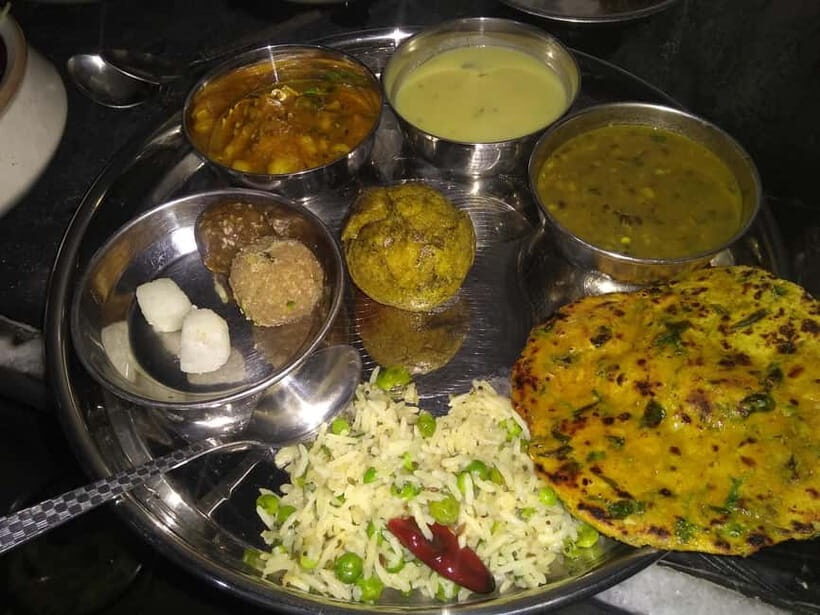 Authentic Indian Meal in Indian Family House! - A Genuine Look into Rajasthan Family Life