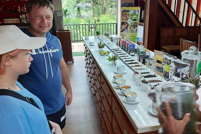 Authentic Sri Lankan Villages Private Guided Tour with Lunch - Authenticity and Value