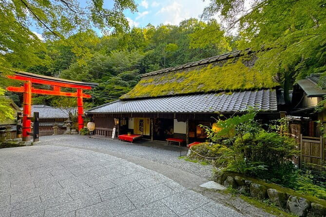Avoid the Crowds at the Hidden Gems of Arashiyama in Kyoto - Why this Tour Is a Great Choice