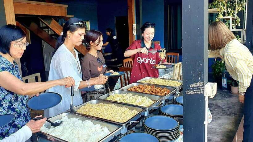 Ayutthaya: Sabieng Riverside Restaurant - Traveller's Lunch - Why This Experience Is Worth Considering
