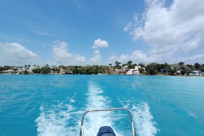 Bacalar Must-dos | Ichkabal Ruins, Boat Trip & Los Rapidos - In-Depth Review of the Bacalar Must-Dos Tour