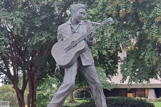 Bag-Free Memphis: 90-Minute Mystery Walk with Luggage Storage - FAQ