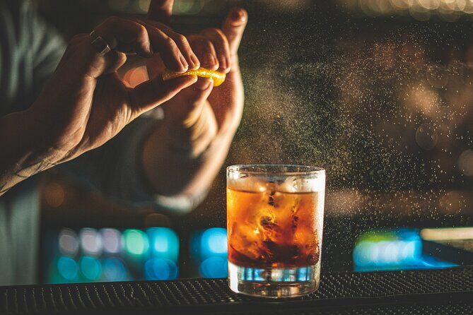 Bainbridge Island Discovery and Whiskey tasting Tour - Transportation, Group Size, and Duration