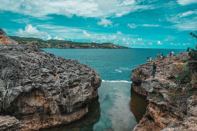 Bali 2 Days and 1 Nights of Nusa Penida and Lembongan Tour - A Deep Dive Into the Experience